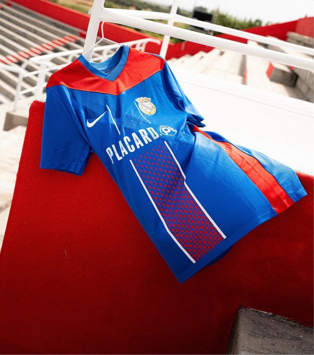 Camisola principal FC Alverca