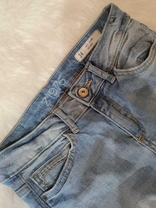 ZARA jeansy przetarcia rurki asos 34/XS