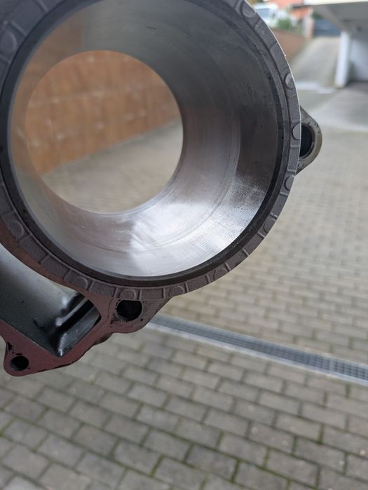 Celindro e piston Polaris Predator