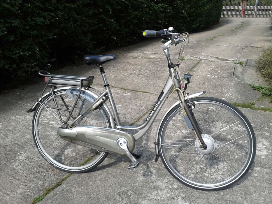 Rower elektryczny, miejski " GAZELLE - Power - Assist " 28 cali , ALU