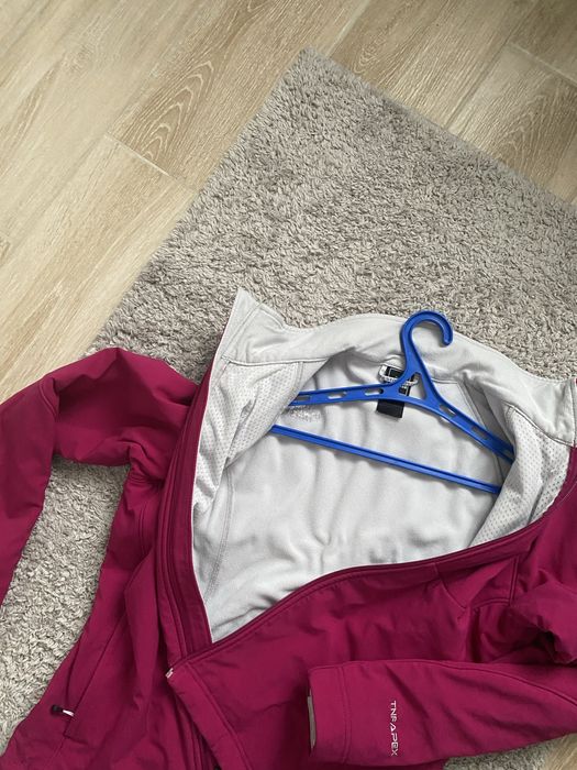 Жіноча куртка the north face