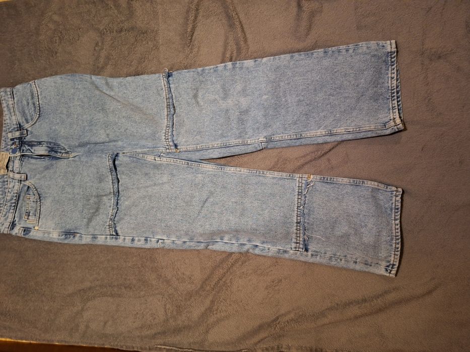 Spodnie jeansy cropp