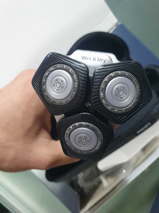 Philips Shaver S5898/35 Series 5000 (Vendida)