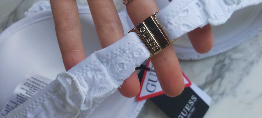 NOWY top koronkowy stanik GUESS ażurowy biały 36 c a073 bikini