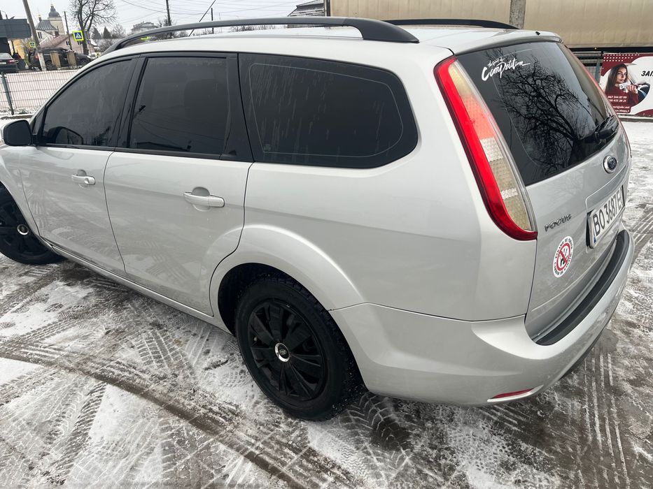 Ford focus 2 universal