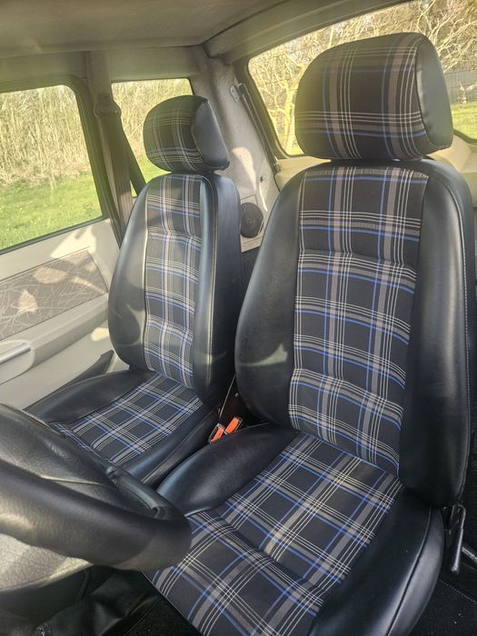 Carro Microcar cinza