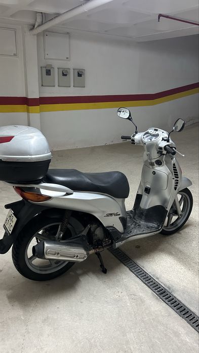 Honda Sh 125 em muito bom estado , preço negociável