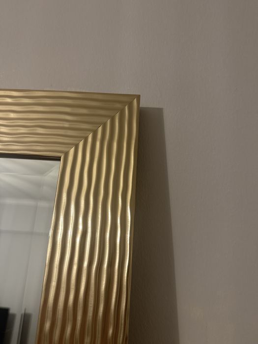 Espelho dourado como novo