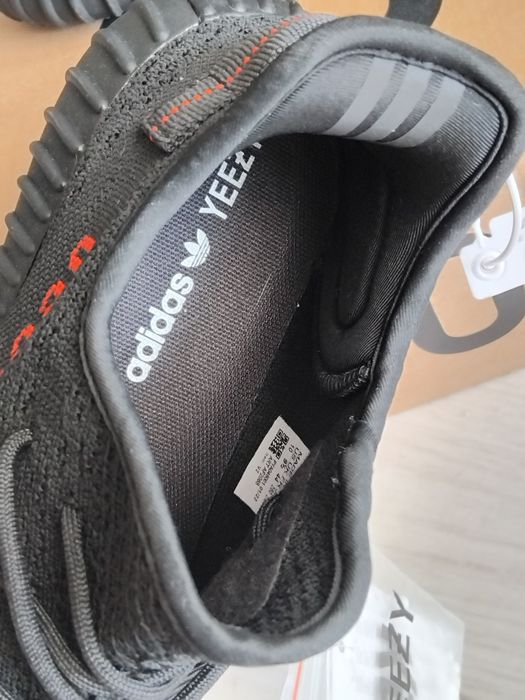 Yeezy Boost V2 black red Adidas buty