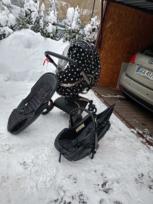 Mam na sprzedaż wózek dla dziecięcy 3w1