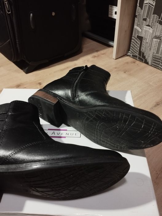 Sprzedam buty damskie