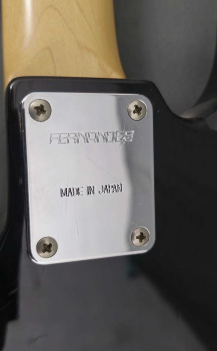 Fernandes Bass Black MIJ Gitara Basowa