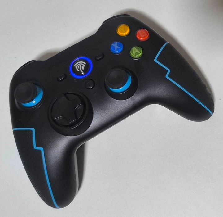 Джойстик для NS Win Andr IOS EasySMX T37 X05 9110 9013