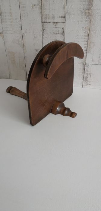 Ładny drewniany ścienny kwietnik - PRL