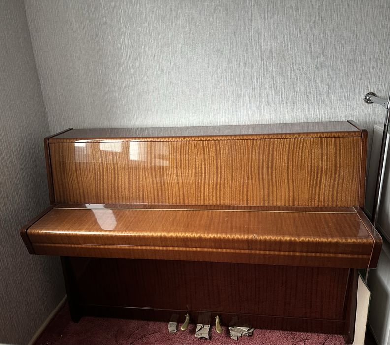 Піаніно Petrof в чудовому стані