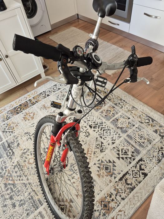 Bicicleta em bom estado! Só andar!