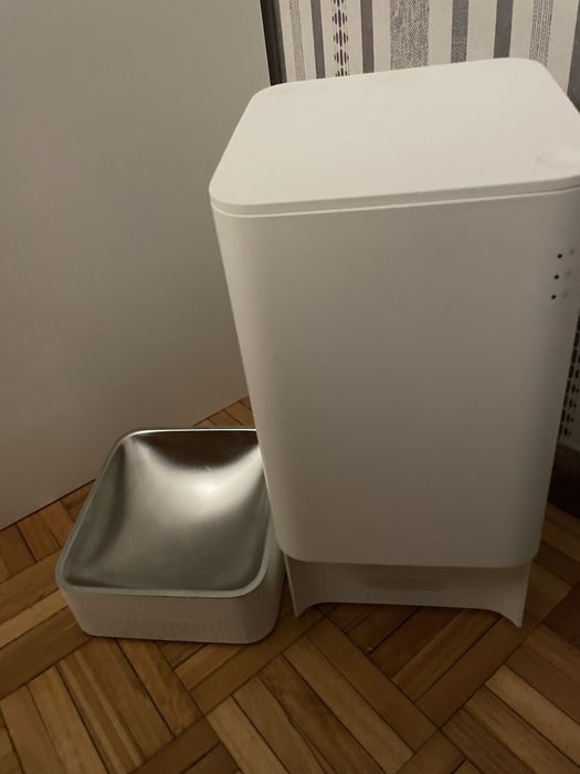 Alimentador automatico e inteligente XIAOMI. Novo.