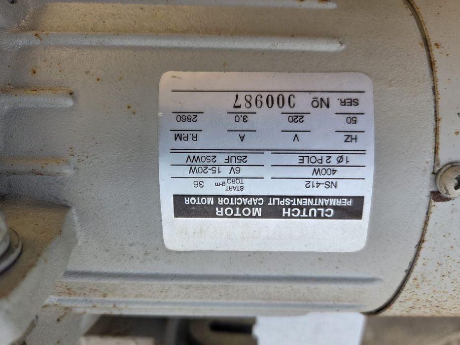 Motor de Embraiagem para Máquina de Costura Industrial – 400W / 220V