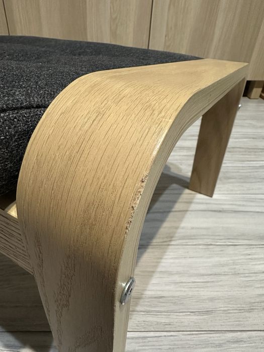 Podnóżek Poang Ikea ciemnoszary Gunnared