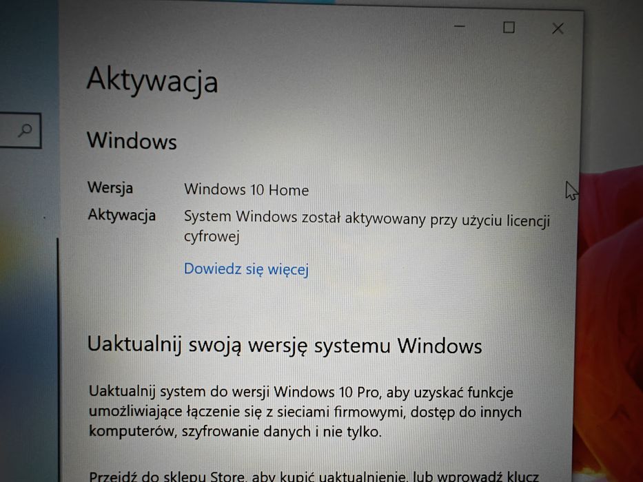 Huawei Matebook KPL-W00 z kapryśnym ładowaniem
