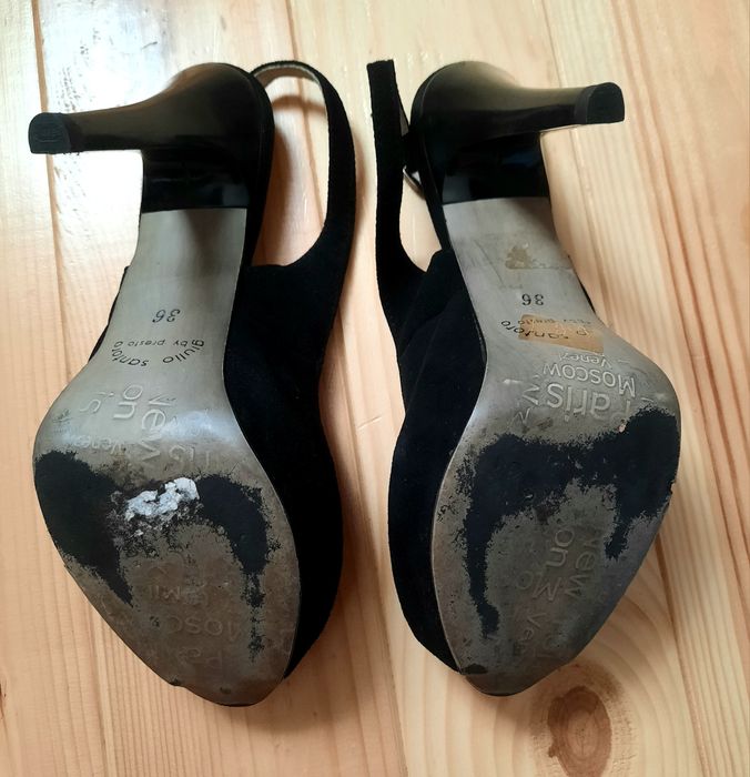 Замшеві босоніжки