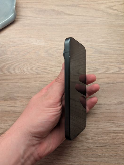 Google Pixel 9 pudełko stan bardzo dobry
