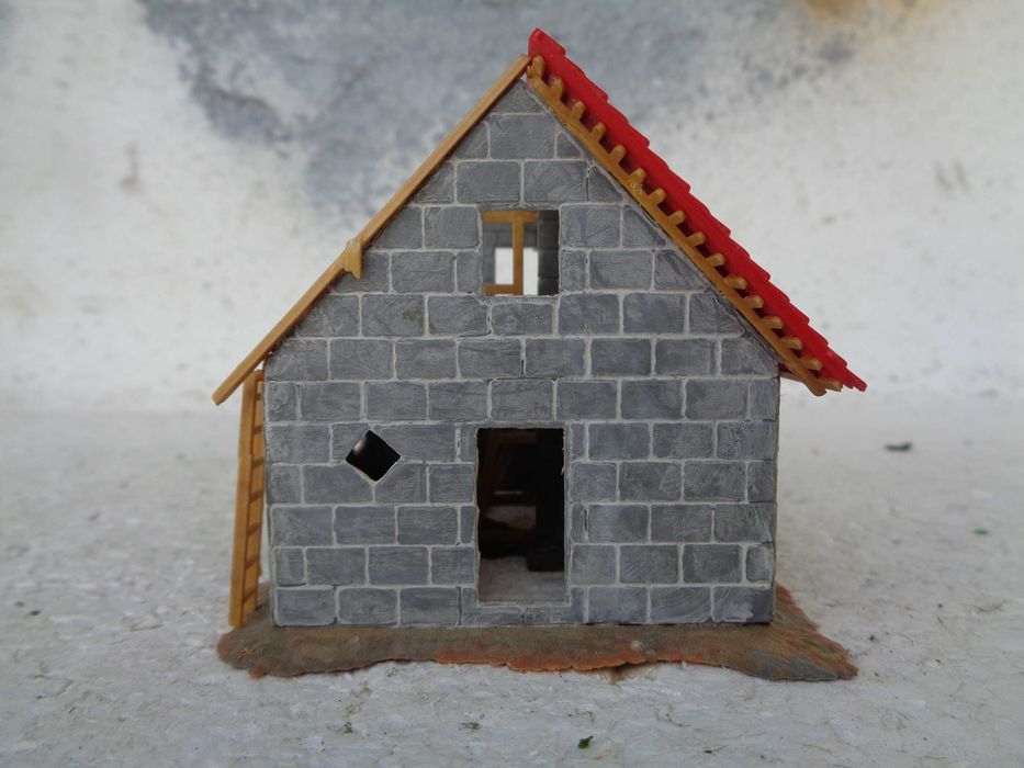1:87 Faller Casa em construção