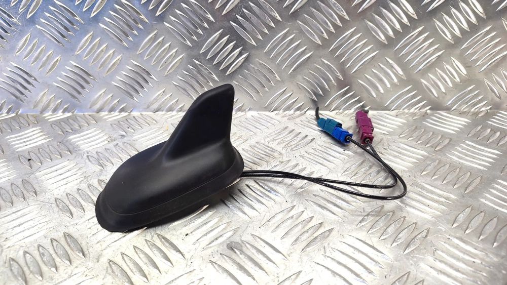 VW TOUAREG 7P 10-18R ANTENA DACHOWA DACHU REKIN GPS CZARNA 3C0035507N 3C0035507 N