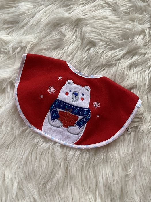 Czapka Mikołaja i śliniaczek dla dziecka na święta