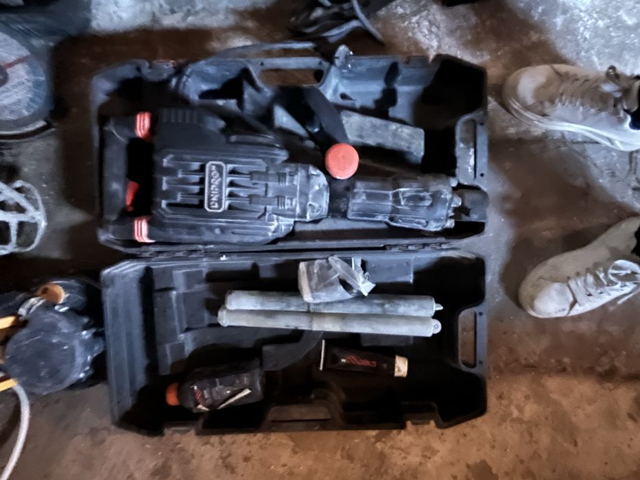 Электро инструмент , читайте описание