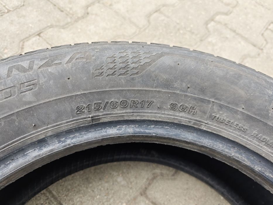 Opony Bridgestone Turanza t005 17 215 60r17