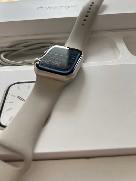Zegarek apple watch 7 41mm srebrny stan idealny
