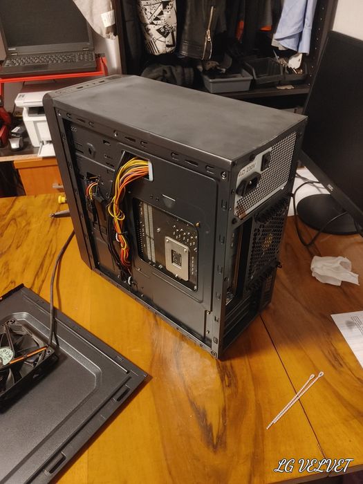 Komputer MSI b75ma-e33 uefi