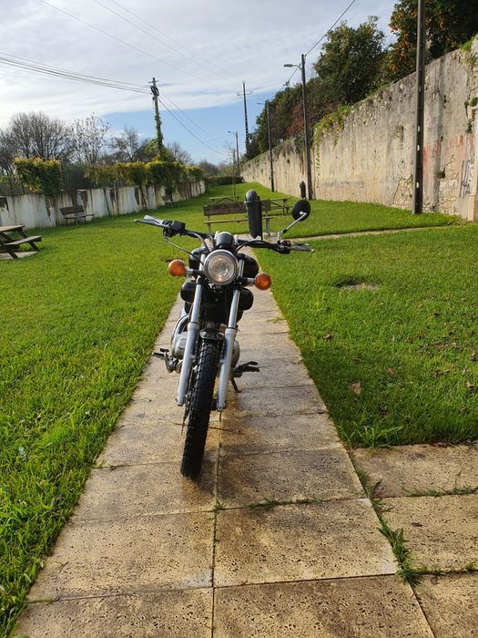 Yamaha XV Virago 535