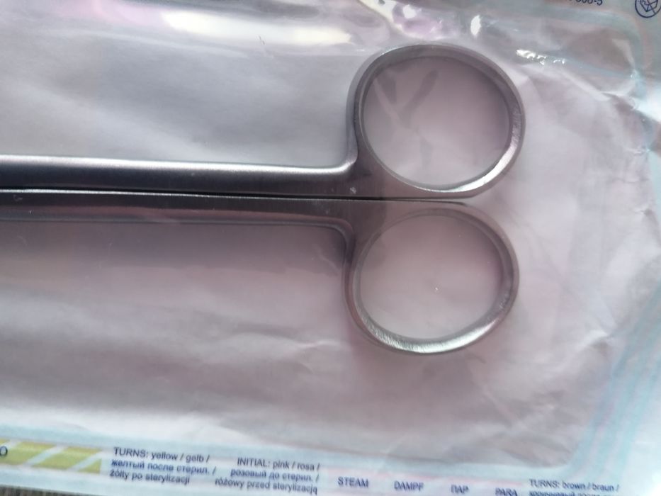 Nożyczki chirurgiczne proste tępo tępe 17 cm