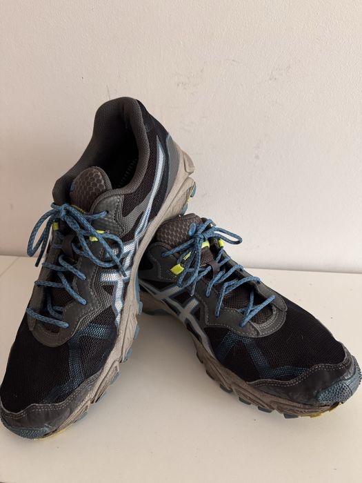 Buty Asics Gel Fuji Attack 45 wkładka 28,5 cm jogging offroad