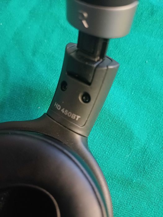 Auscultadores Bluetooth Sennheiser HD 450 BT - Preto