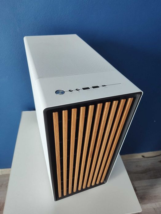 Obudowa fractal design north biała