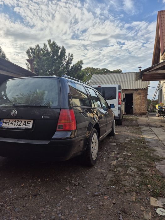 Volkswagen Golf 4  1.4
