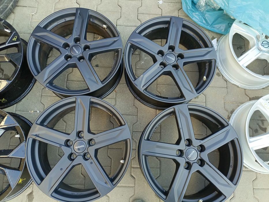 Felgi aluminiowe Toyota Lexus 5x114,3  et45 7,5jx18