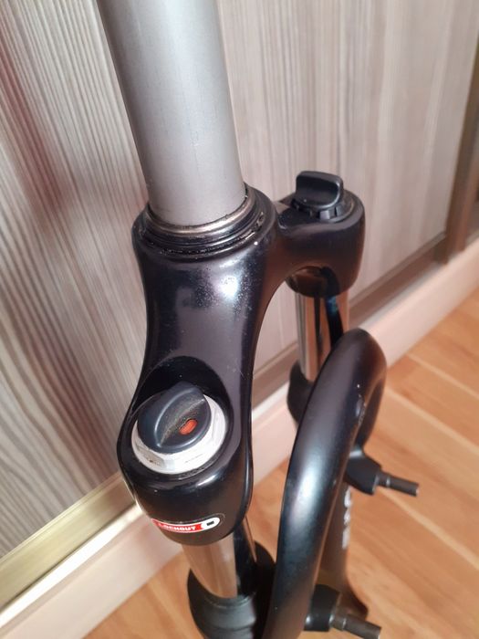 Вилка велосипедная Suntour Nex 4510