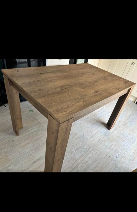 Aparador e mesa Jungen Vedde Jysk