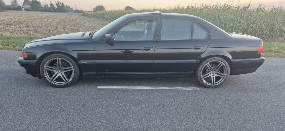 Bmw 740 m62b44 komforty, el kanapa, rolety, zadbana Dobrzyca • OLX.pl