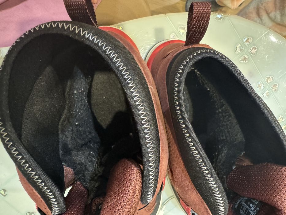 Продам зимові ботинки ECCO