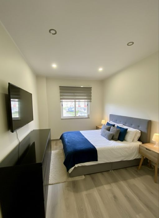 Quarto Moderno na Moita – Entrada Imediata