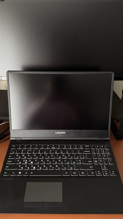 Lenovo Legion Y540 / i7-9750HF/ 32GB RAM / RTX 2060