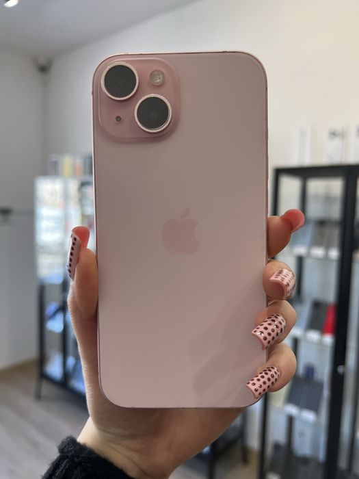 Telefon iPhone 15 128GB Różowy Apple Gwarancja iTrade