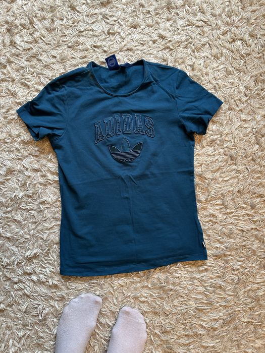 Стильна футболка adidas оригінал
