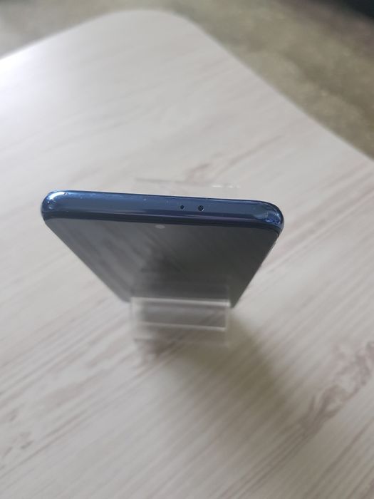 Смартфон Xiaomi Mi 9, 6/128gb