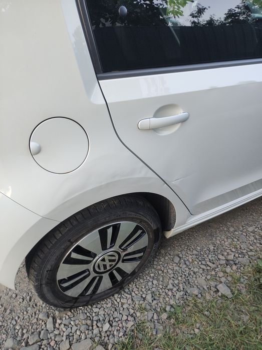 Продам Volkswagen e-up